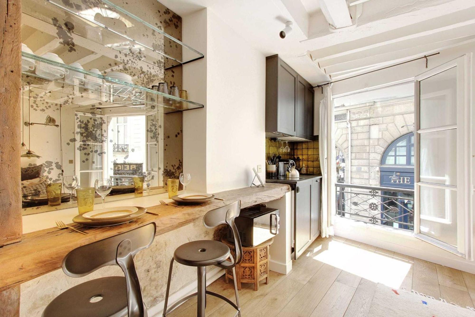 Beautiful Studio In The Heart Of The Latin Quarter Lejlighed Paris Eksteriør billede